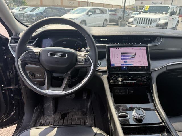 used 2023 Jeep Grand Cherokee car, priced at $34,900