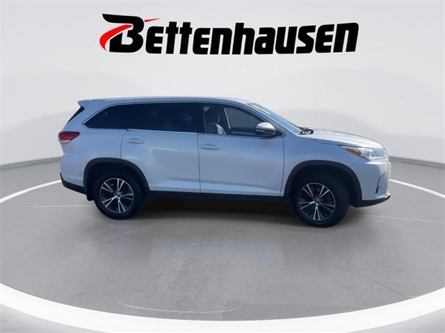 used 2019 Toyota Highlander car, priced at $21,680