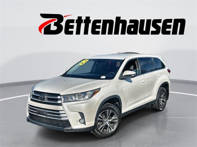 used 2019 Toyota Highlander car, priced at $21,680