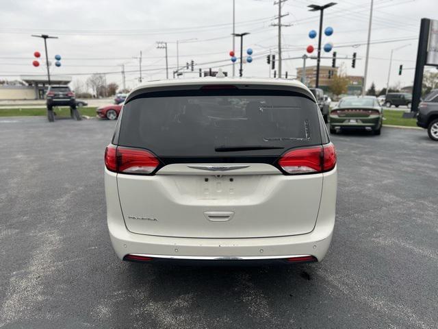 used 2019 Chrysler Pacifica car, priced at $18,490