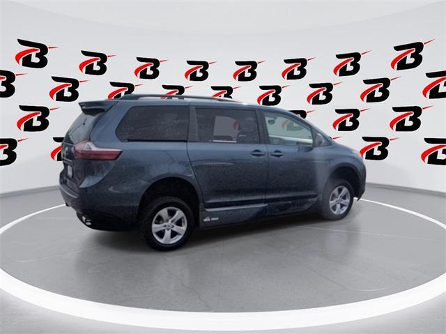 used 2017 Toyota Sienna car, priced at $30,944