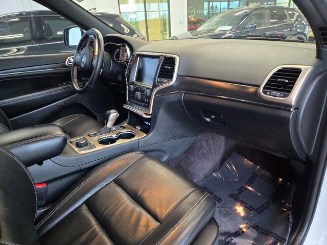 used 2016 Jeep Grand Cherokee car, priced at $18,560