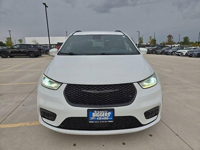 used 2021 Chrysler Pacifica car, priced at $22,158