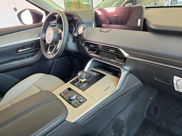 new 2025 Mazda CX-90 car