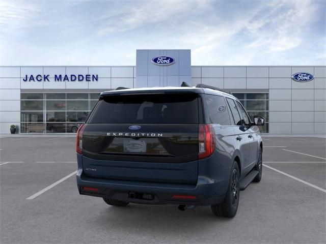 new 2025 Ford Expedition car, priced at $72,490