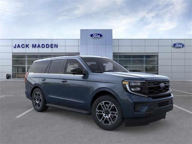 new 2025 Ford Expedition car, priced at $72,490