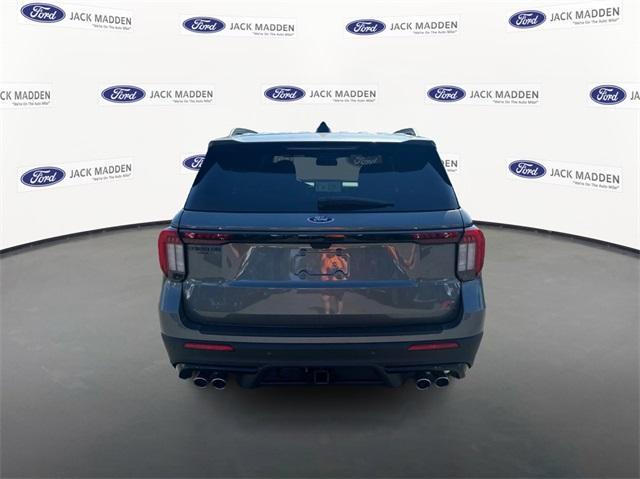 new 2025 Ford Explorer car, priced at $59,460