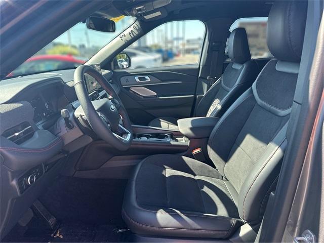 new 2025 Ford Explorer car, priced at $59,460