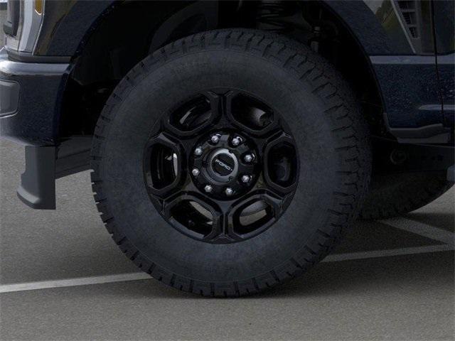 new 2025 Ford F-350 car, priced at $62,895