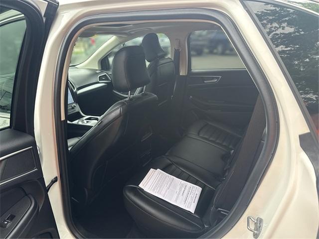 used 2022 Ford Edge car, priced at $29,996