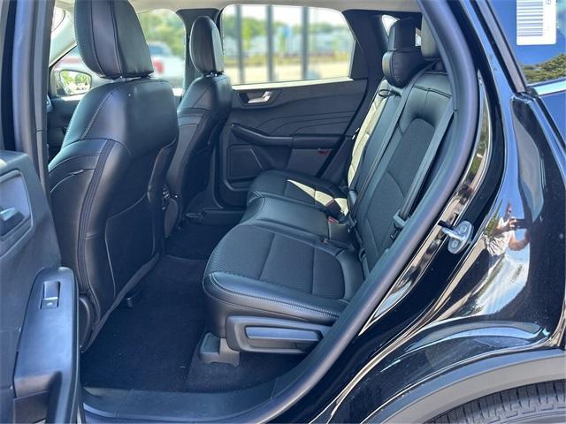 new 2025 Ford Escape car, priced at $33,075
