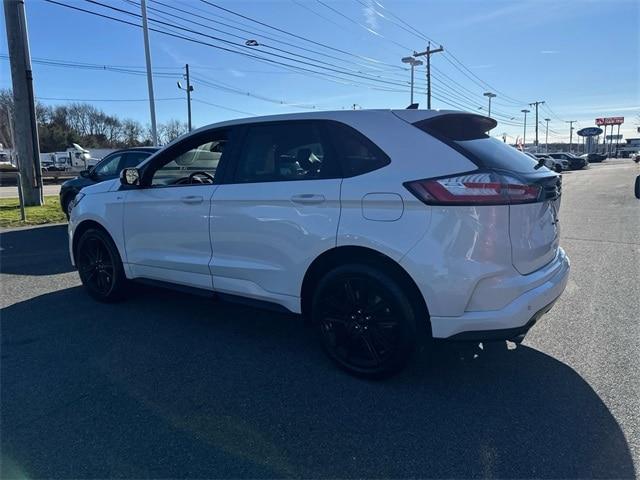 used 2021 Ford Edge car, priced at $26,996