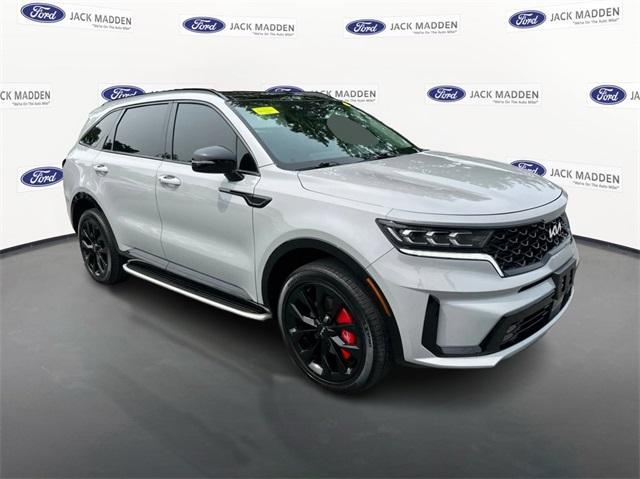 used 2023 Kia Sorento car, priced at $32,796