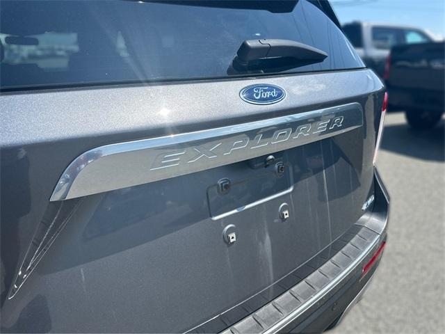 used 2021 Ford Explorer car, priced at $32,996