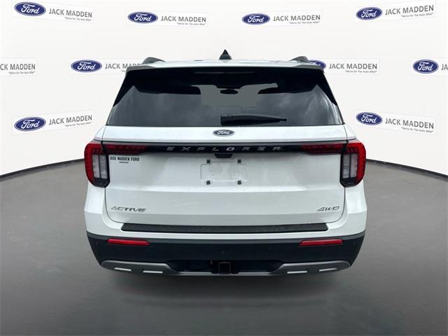 new 2025 Ford Explorer car, priced at $45,708