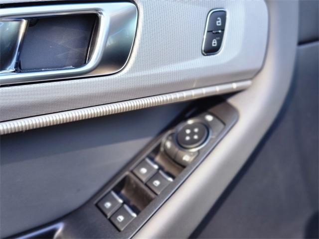 new 2025 Ford Explorer car, priced at $40,770