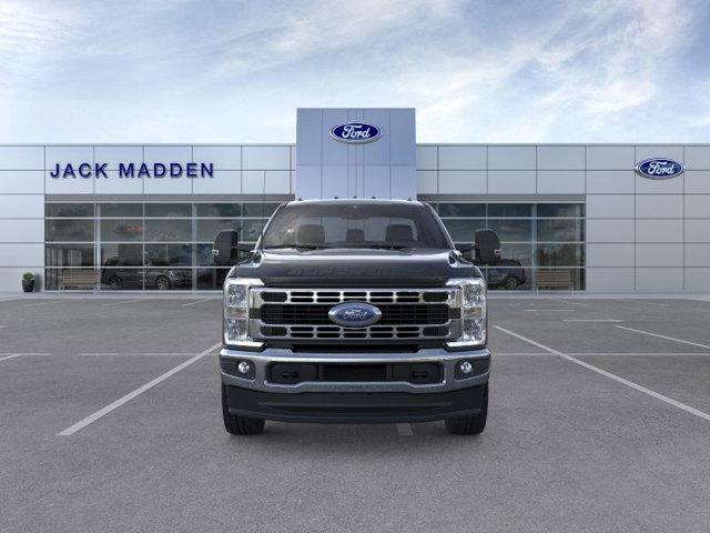 new 2025 Ford F-250 car, priced at $52,297