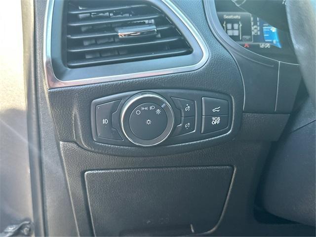 used 2022 Ford Edge car, priced at $28,996