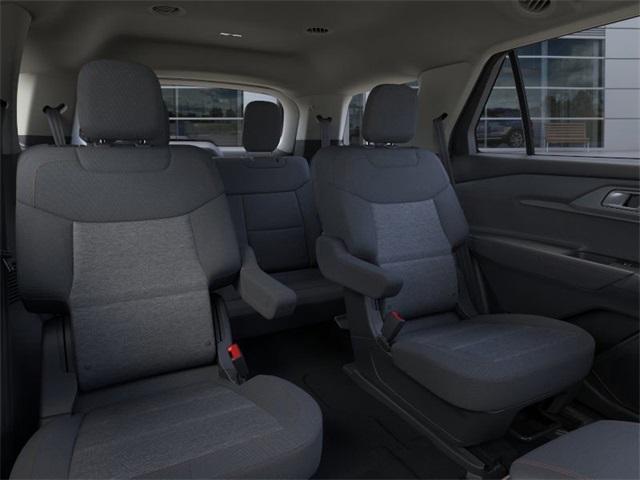 new 2025 Ford Explorer car, priced at $40,083