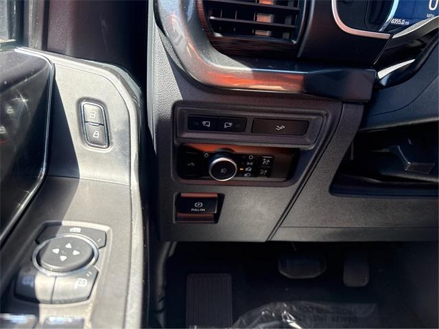 used 2023 Ford F-150 car, priced at $43,996