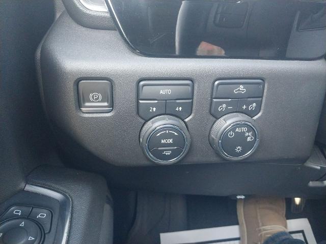 used 2023 Chevrolet Silverado 1500 car