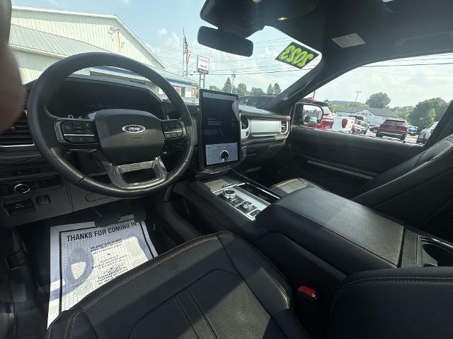 used 2023 Ford Expedition car, priced at $52,999
