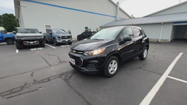 used 2022 Chevrolet Trax car, priced at $20,899