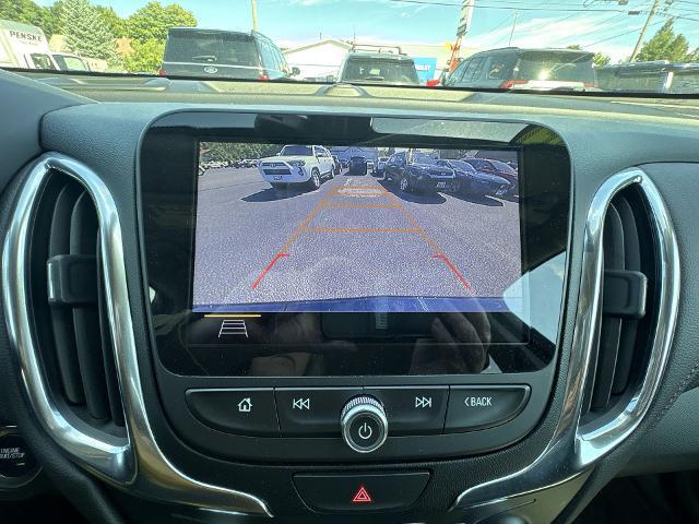 used 2021 Chevrolet Equinox car, priced at $21,832