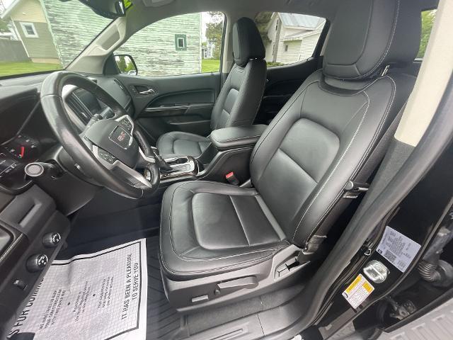 used 2022 GMC Canyon car, priced at $34,999