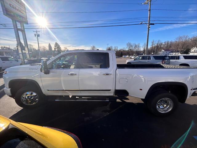 used 2024 Chevrolet Silverado 3500 car, priced at $79,999