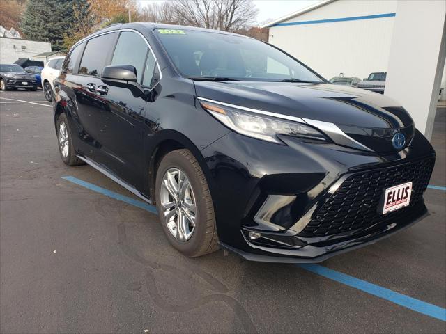 used 2022 Toyota Sienna car, priced at $38,999