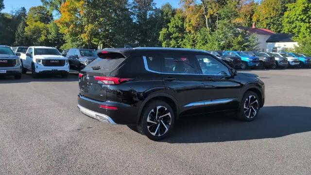 used 2024 Mitsubishi Outlander car, priced at $31,423