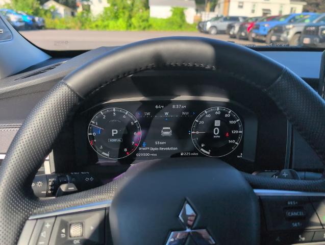 used 2024 Mitsubishi Outlander car, priced at $31,423