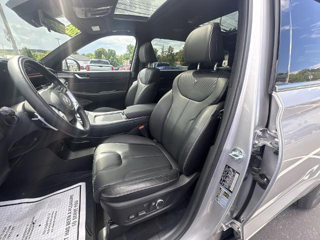 used 2025 Hyundai Palisade car, priced at $51,999
