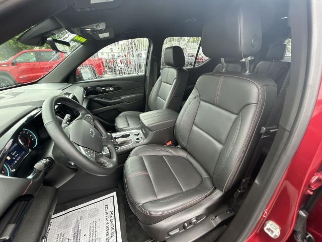 used 2023 Chevrolet Traverse car, priced at $41,879