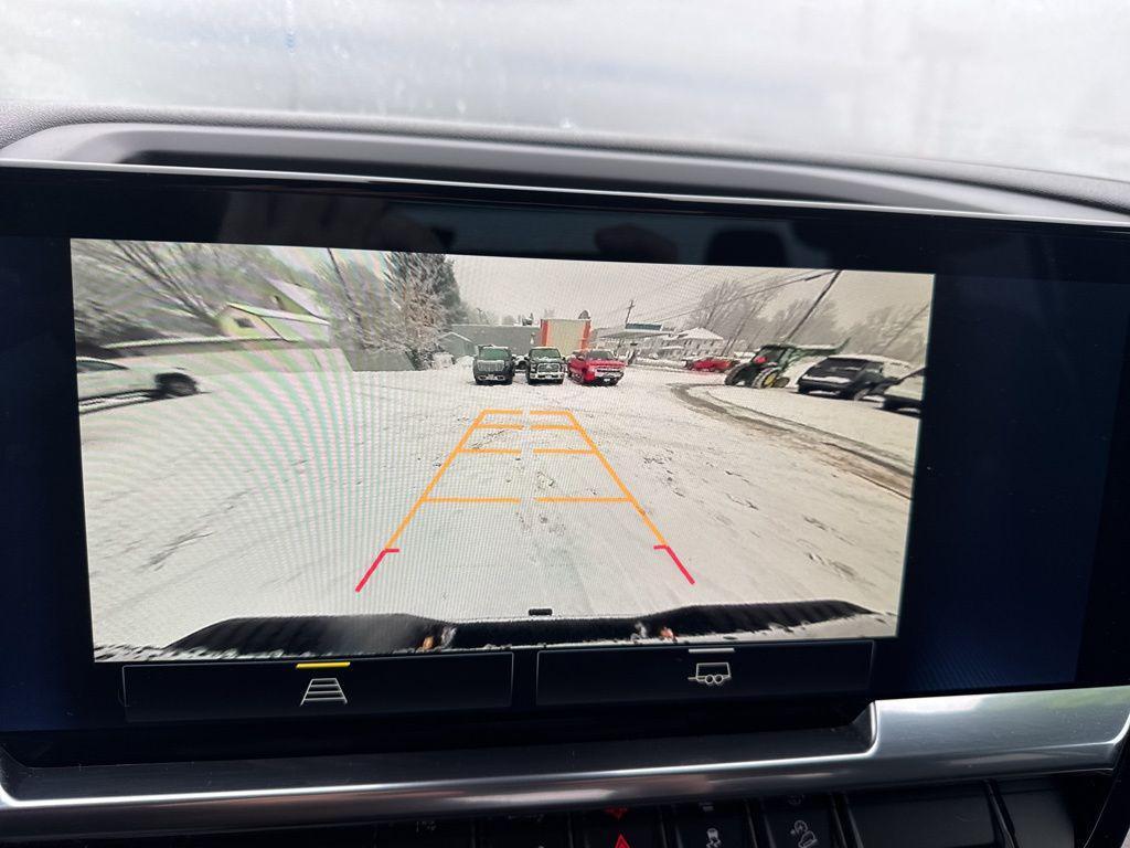 used 2024 Chevrolet Silverado 2500 car, priced at $50,516