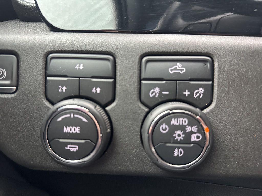 used 2024 Chevrolet Silverado 2500 car, priced at $50,516