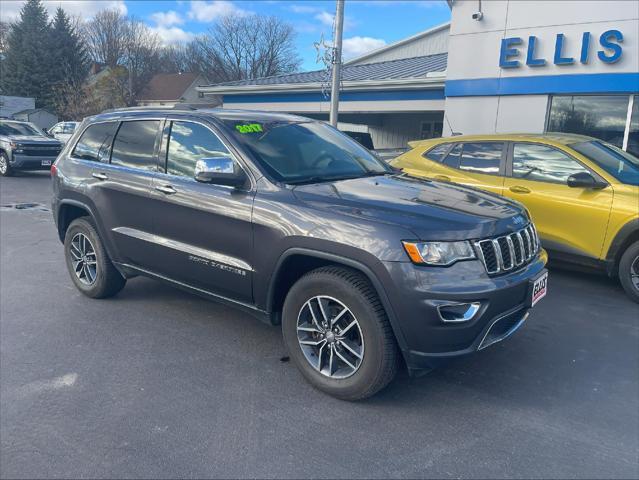 used 2017 Jeep Grand Cherokee car, priced at $17,499