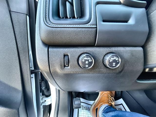 used 2022 GMC Canyon car, priced at $34,999