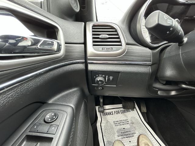used 2022 Jeep Grand Cherokee car, priced at $29,687