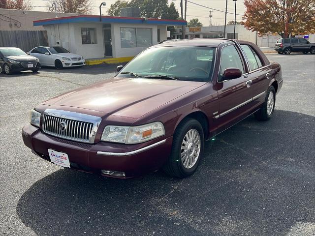 used 2006 Mercury Grand Marquis car, priced at $10,995