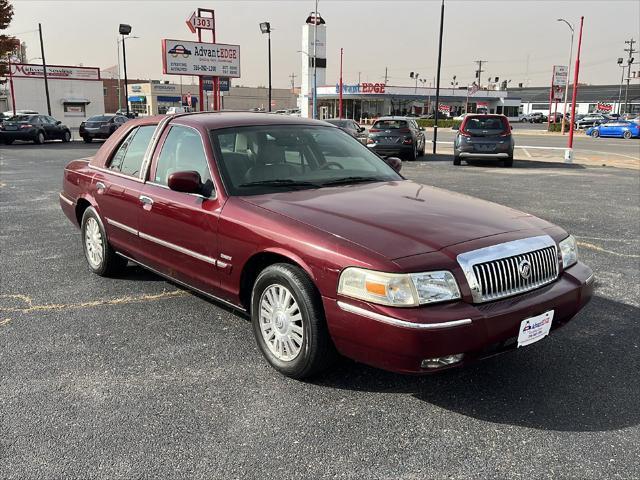 used 2006 Mercury Grand Marquis car, priced at $10,995