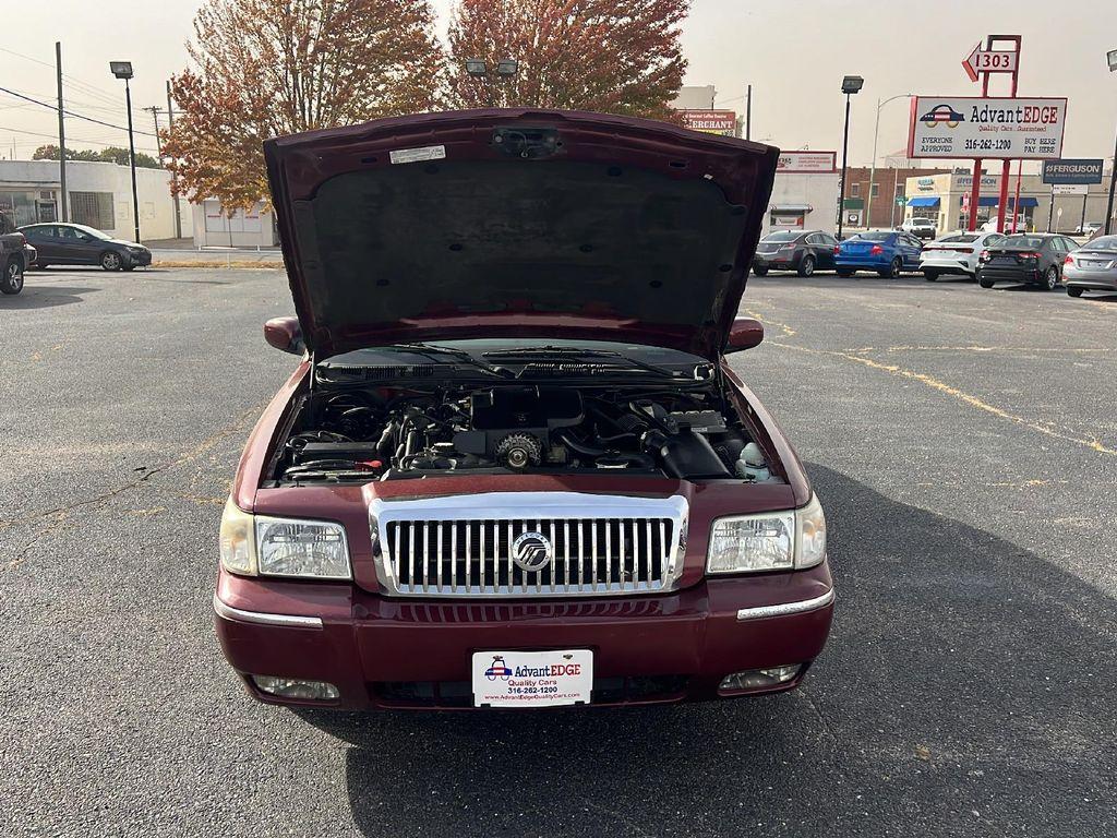used 2006 Mercury Grand Marquis car, priced at $9,995
