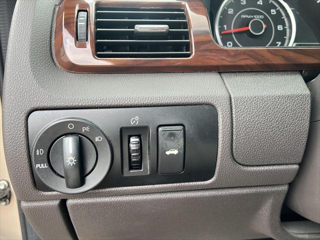 used 2008 Ford Taurus car, priced at $9,995
