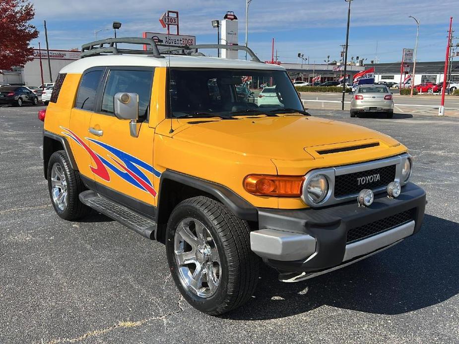 used 2007 Toyota FJ Cruiser car, priced at $22,995