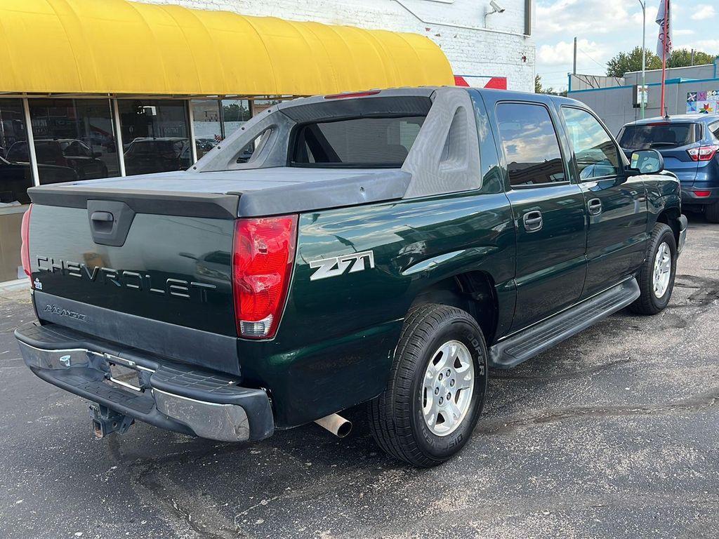 used 2004 Chevrolet Avalanche car, priced at $15,995