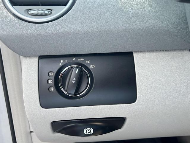used 2009 Mercedes-Benz M-Class car, priced at $11,995