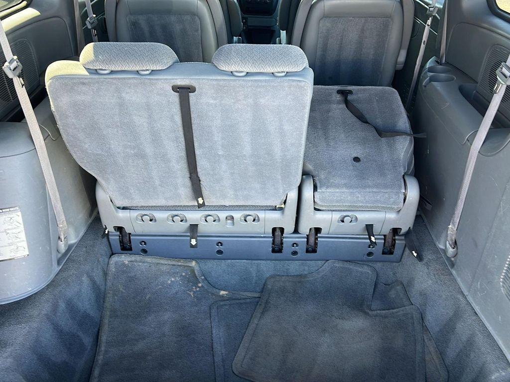 used 2006 Dodge Grand Caravan car, priced at $10,995