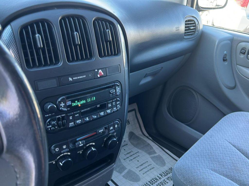 used 2006 Dodge Grand Caravan car, priced at $10,995