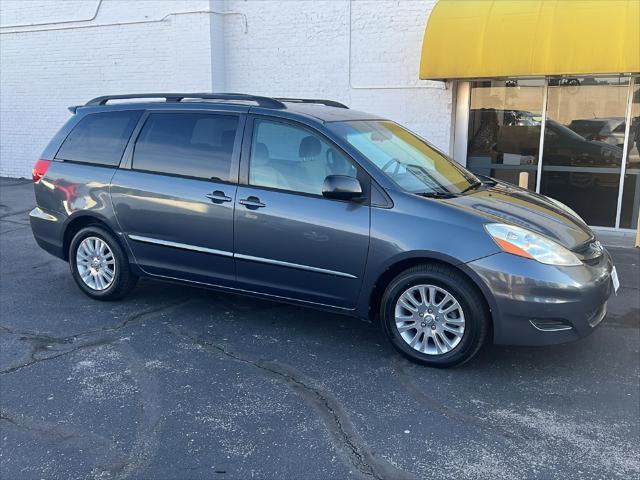 used 2008 Toyota Sienna car, priced at $12,995